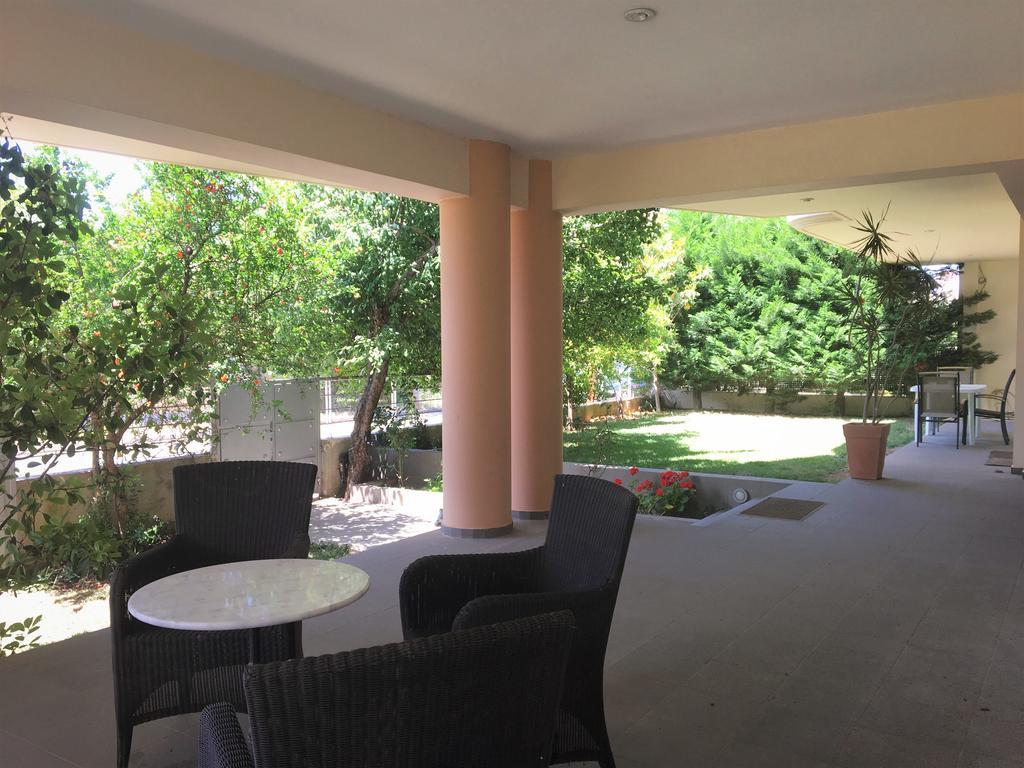 Rose Garden Apartment Kalamata Ngoại thất bức ảnh
